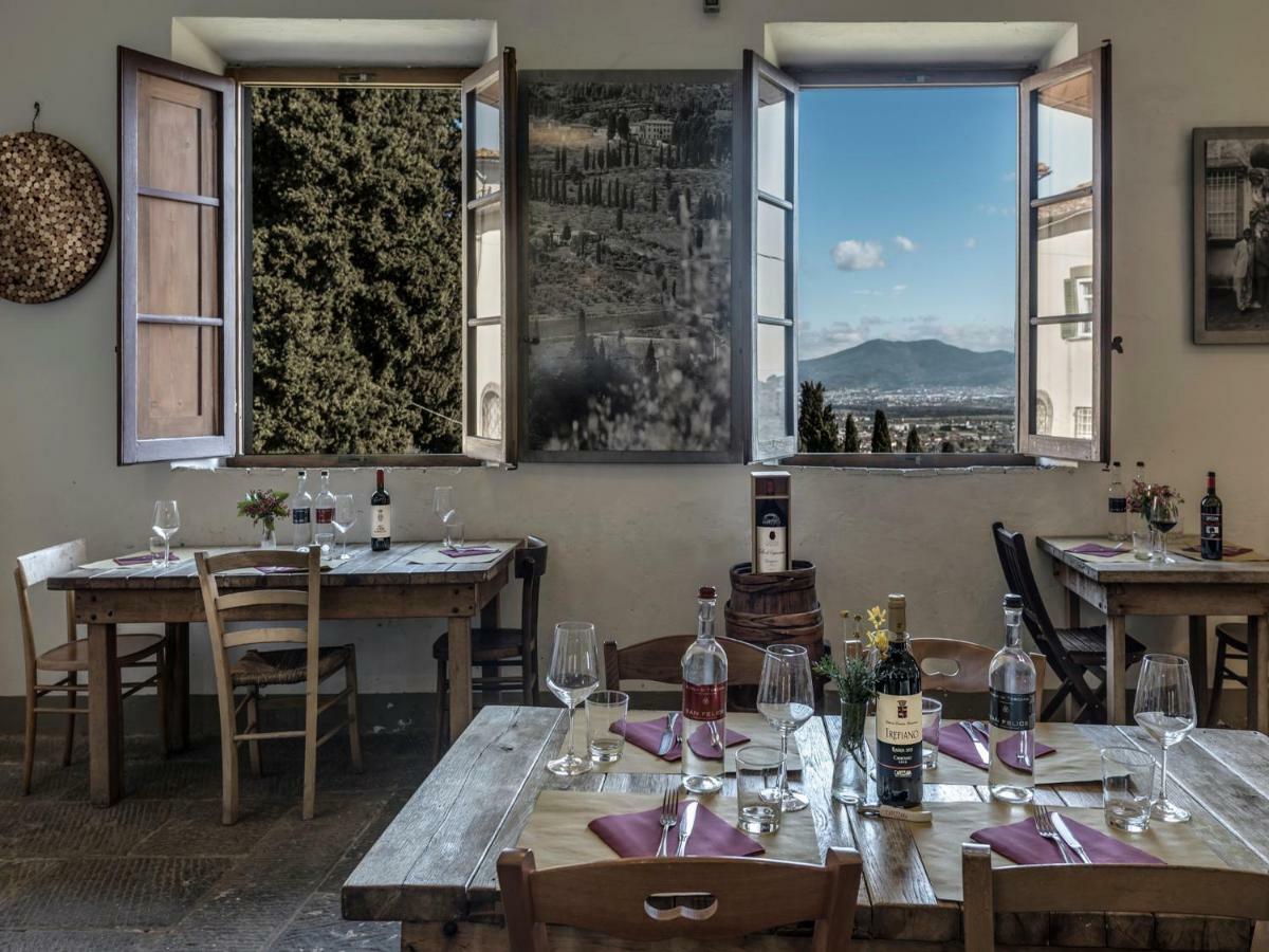 Tenuta Di Capezzana Bed and Breakfast Seano Exteriör bild